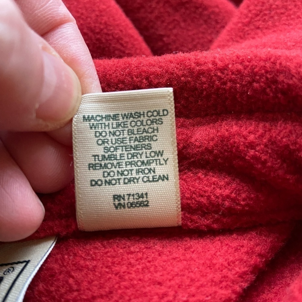 L.L. Bean Freeport Maine Chamois Button Up Shirt Sz Medium Red Polyester Camp - Picture 3 of 9